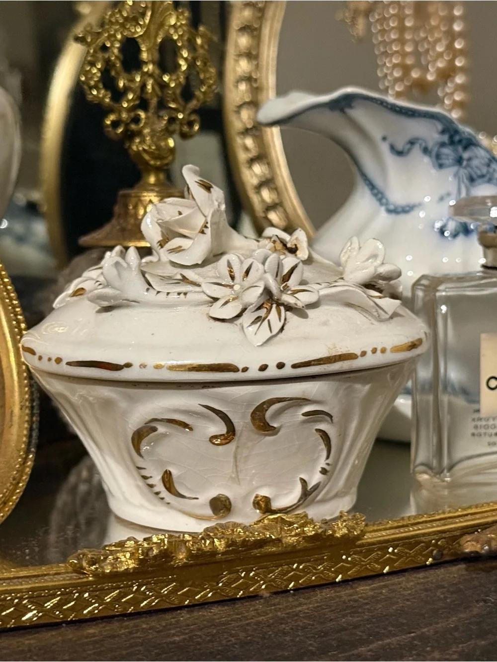 Antique porcelain trinket box